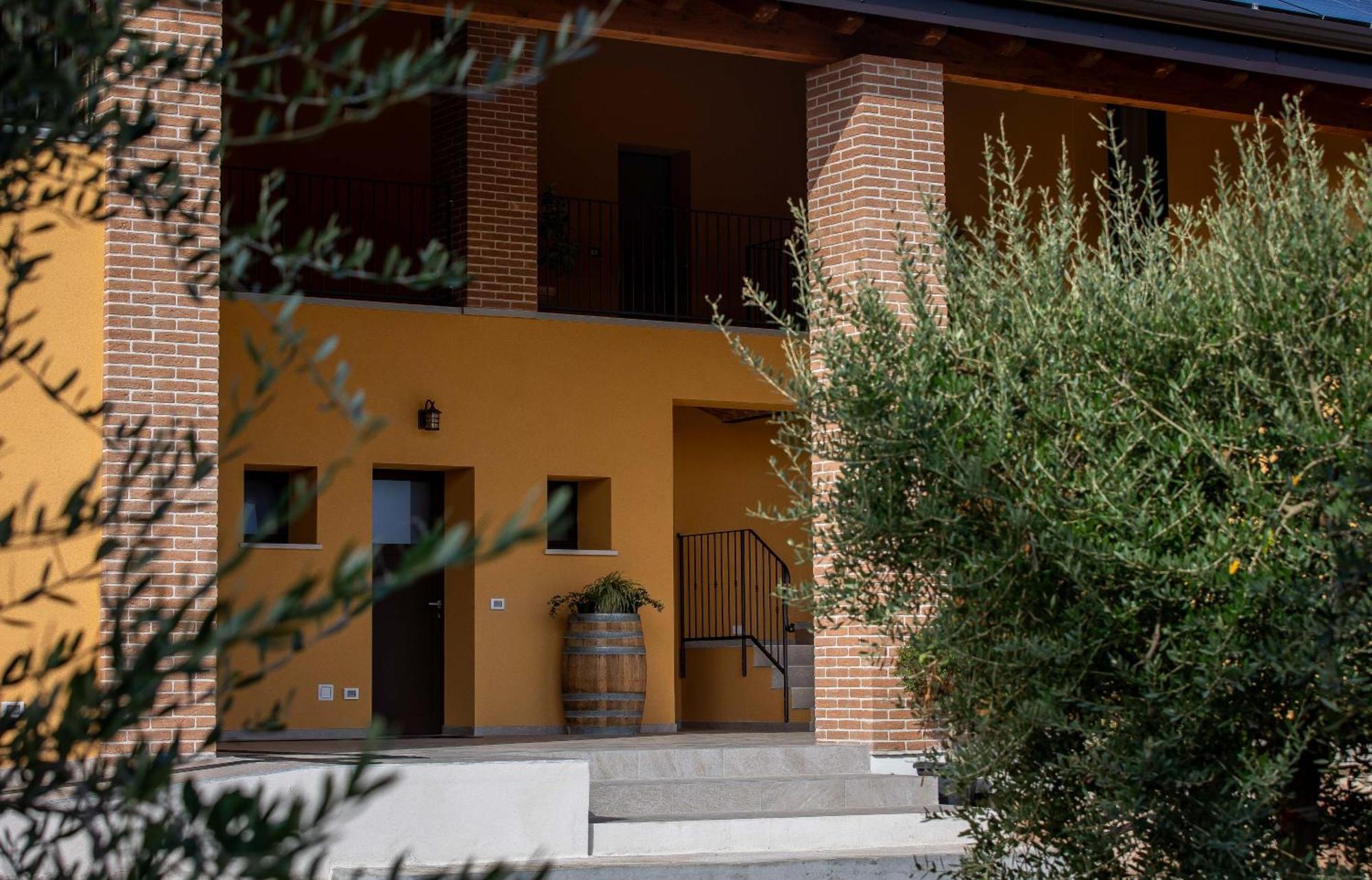 Agriturismo Corte Casa Erminia Colà Εξωτερικό φωτογραφία